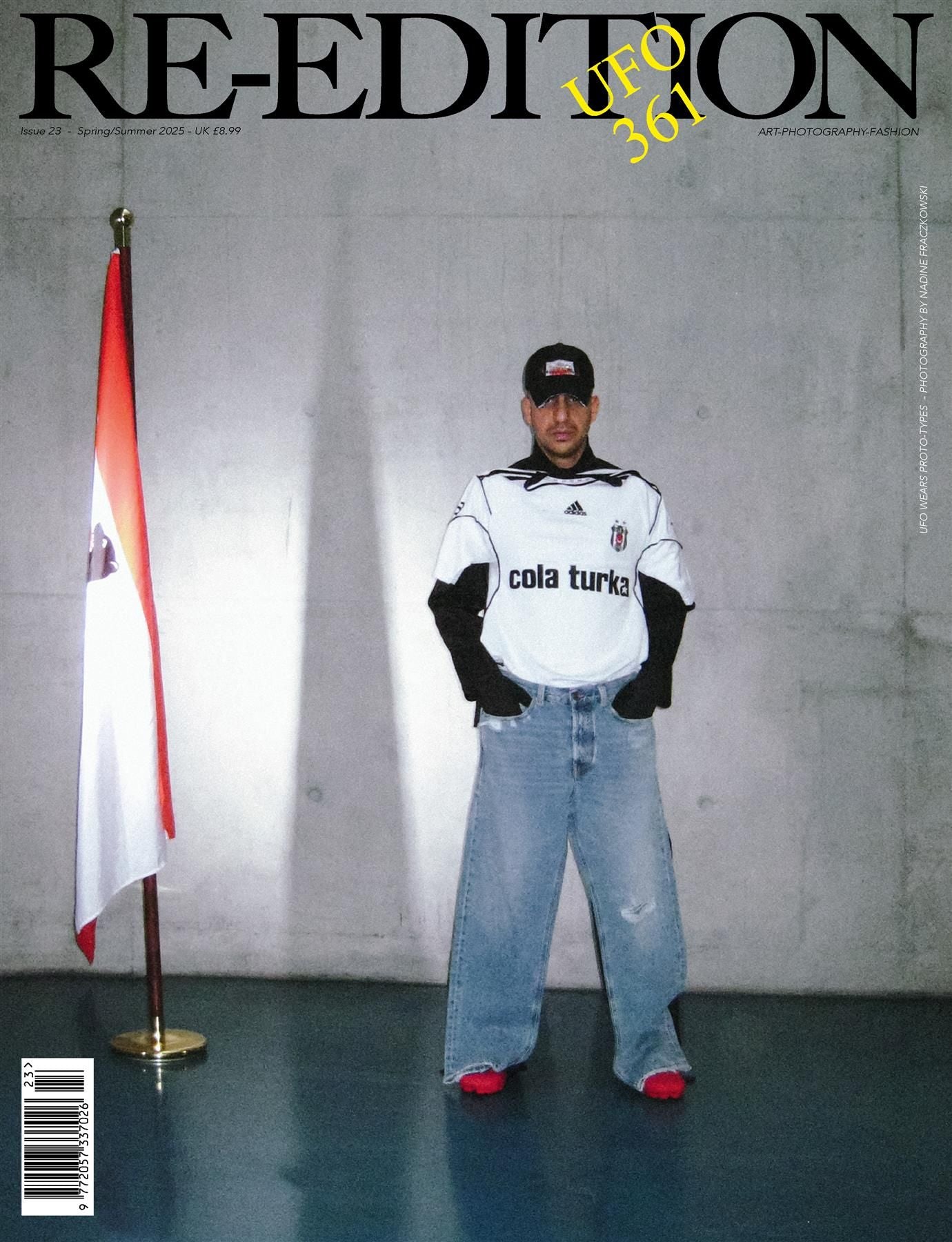 Re_Edition_Magazine_Issue_23_UFO