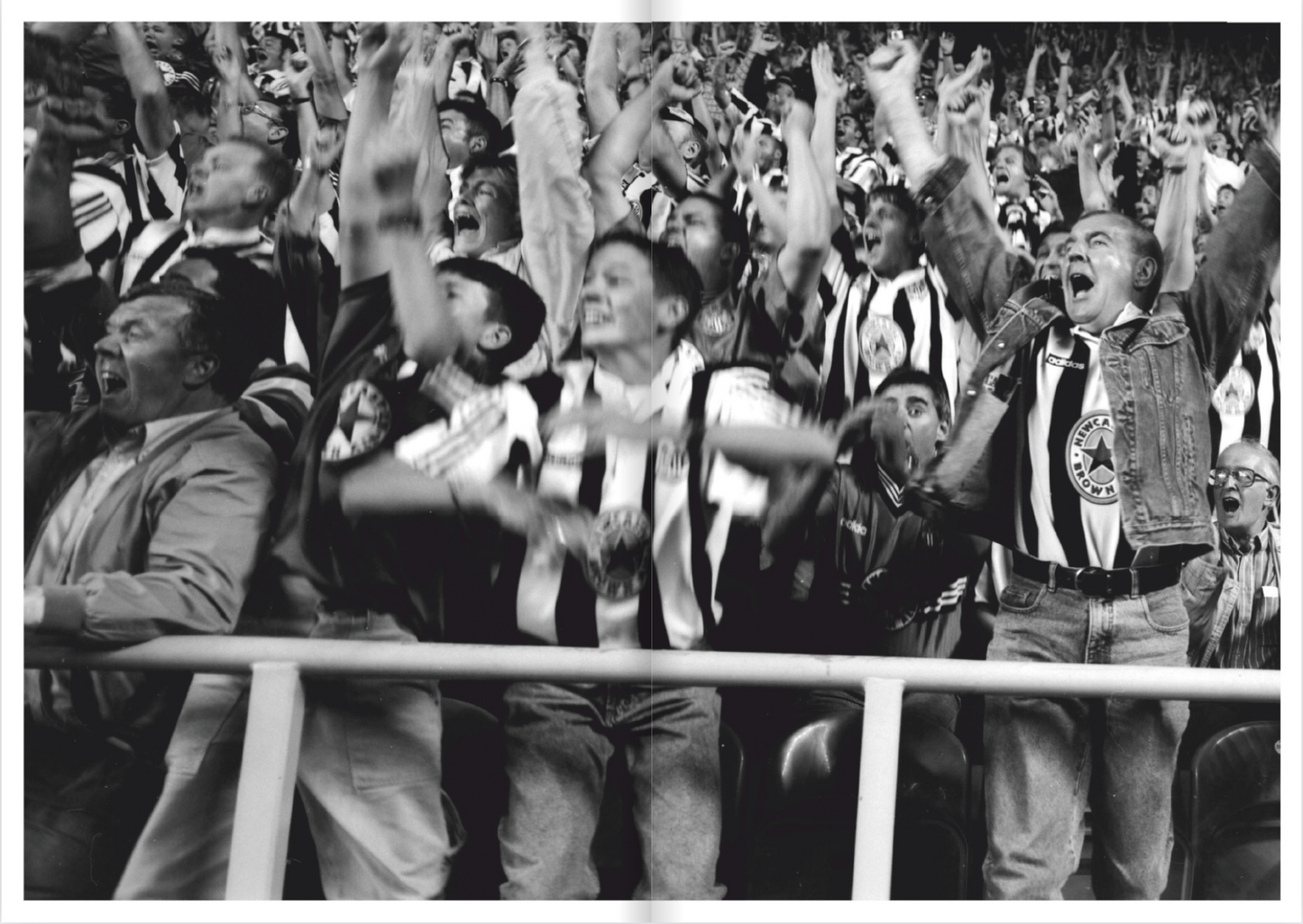 Lower_Block_Toon_Army_1996_Keith_Pattison_Pic_2