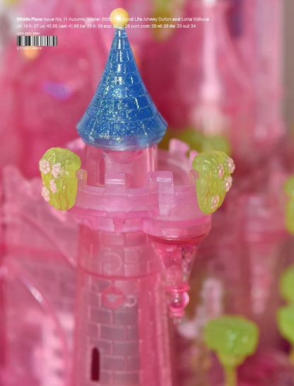 Middle_Plane_Magazine_Issue_11_Cover_B